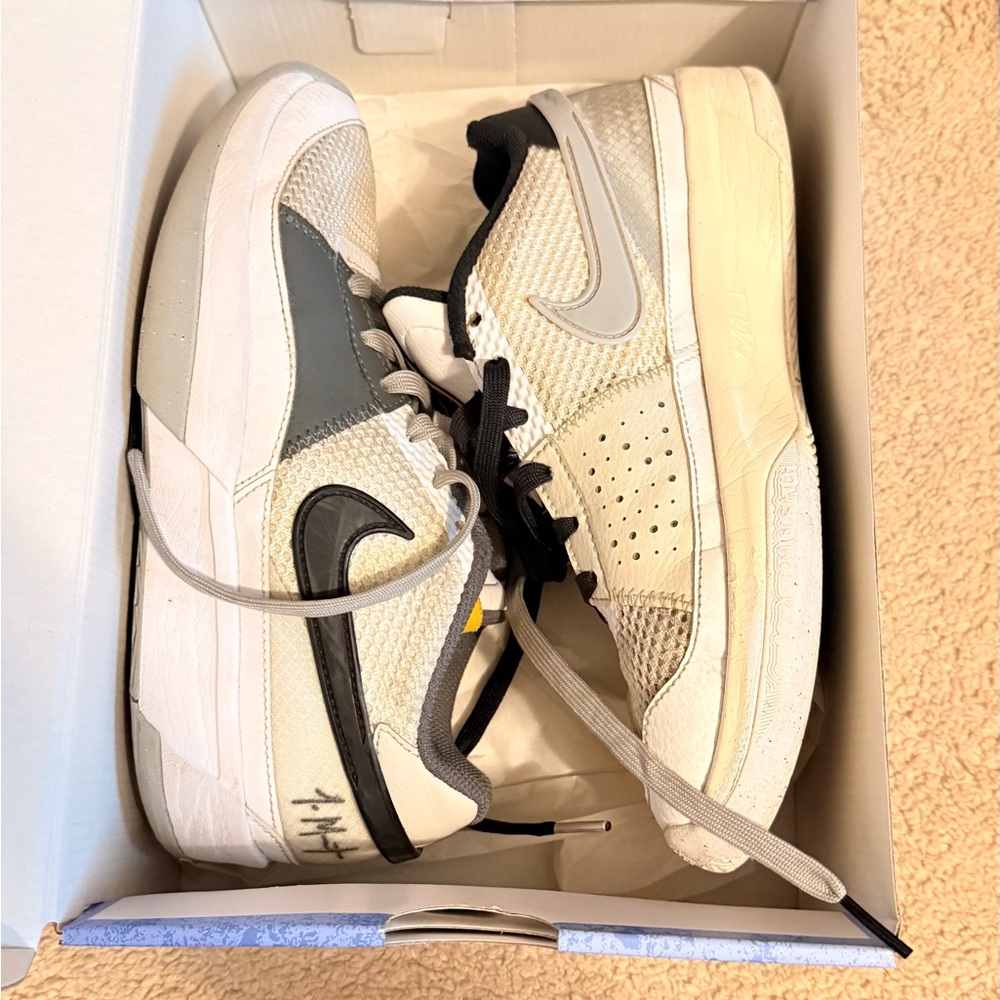 Nike Ja